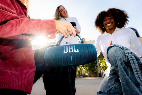 JBL Flip 6 vs Flip 7 vs Charge 6: Full Comparison 2026